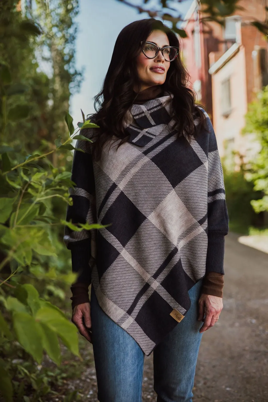 Everyday Poncho - Navy Plaid