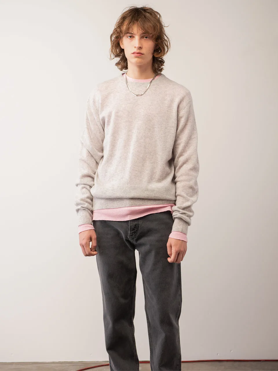 Men Crew Neck Sweater_Grey