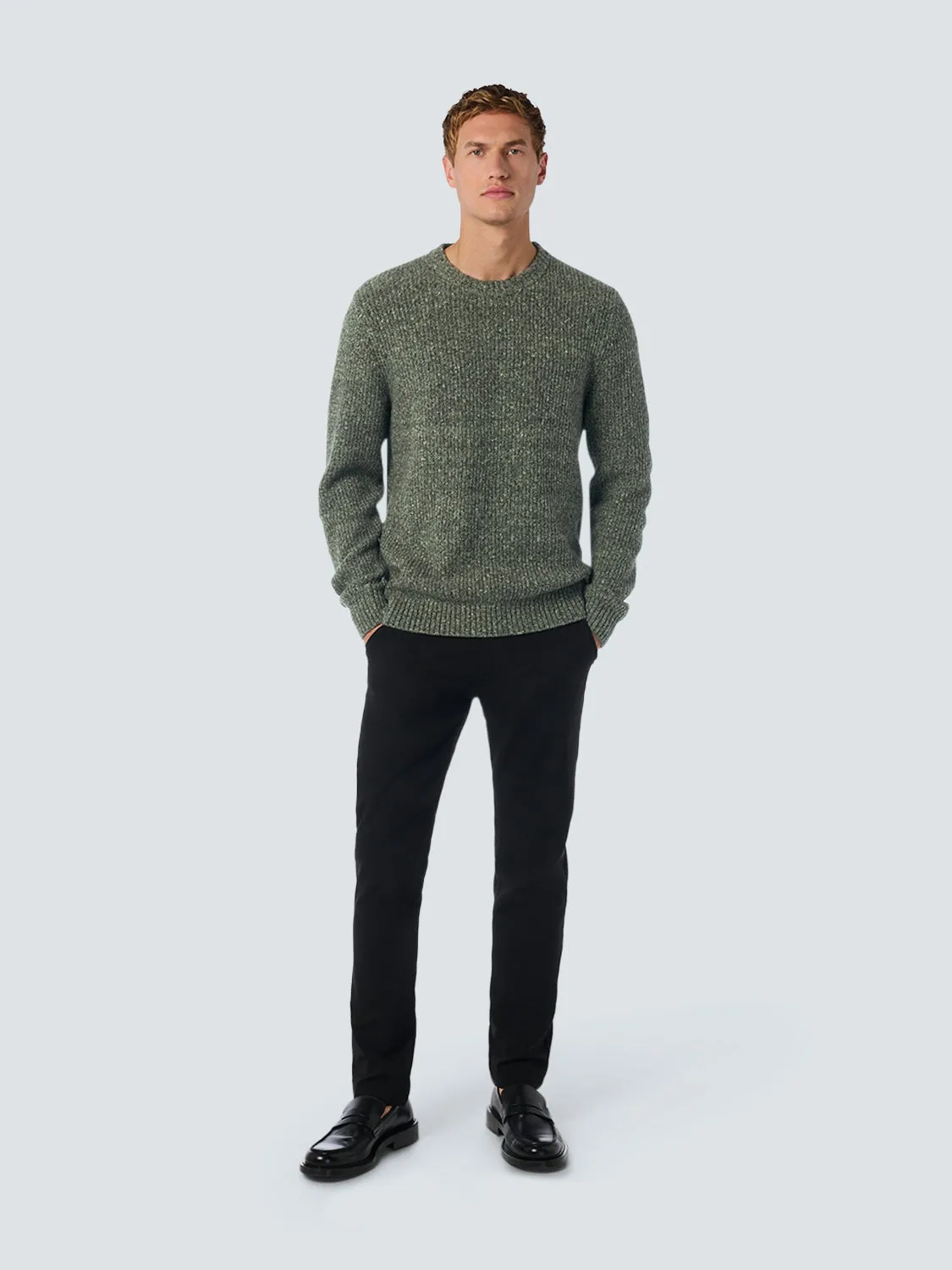 Round Neck Sweater in Two Colors: Soft and Stretchy for Ultimate Comfort | Smoke